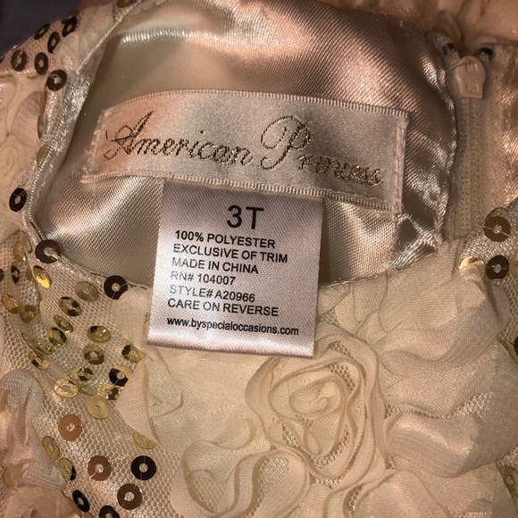 Toddler size 3T formal dress. - Picture 3 of 5